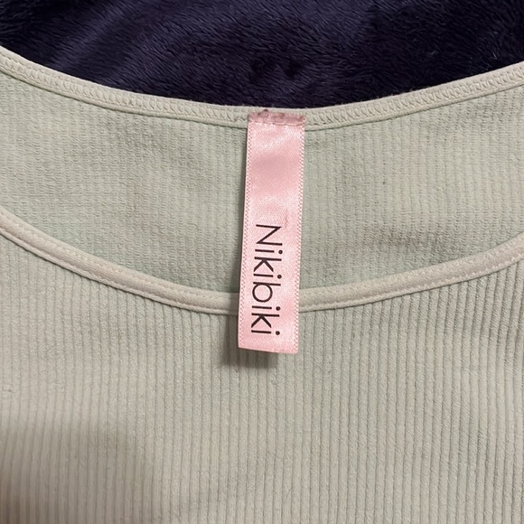 Mint green ribbed crop top ! - Picture 2 of 2